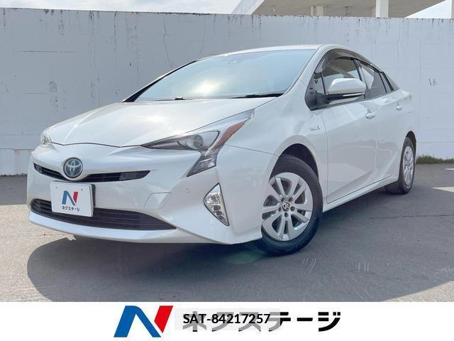 Toyota PRIUS 2017-06 7814337-0