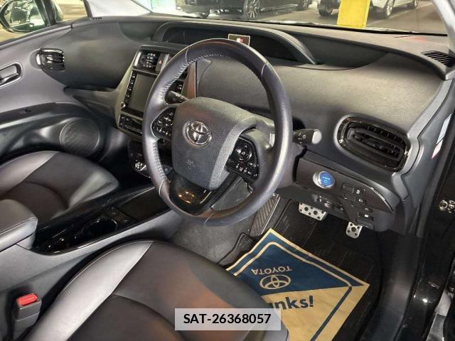 Toyota PRIUS 2022-01 7815022-5
