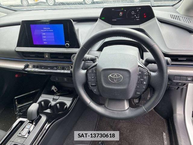 Toyota PRIUS 2024-02 7815243-2
