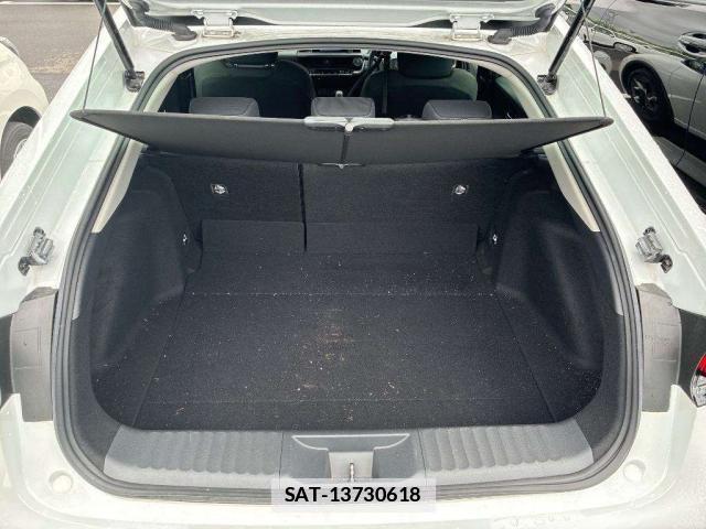 Toyota PRIUS 2024-02 7815243-7