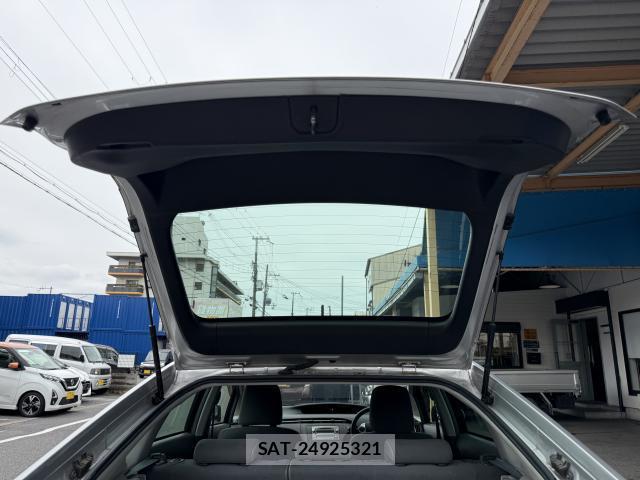 Toyota PRIUS 2010-06 7815284-19