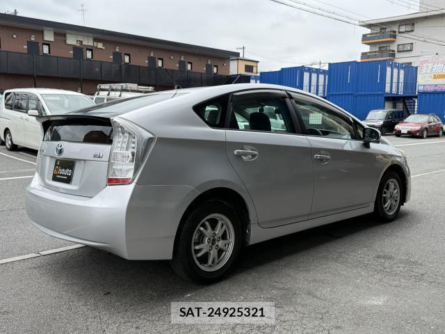 Toyota PRIUS 2010-06 7815284-2