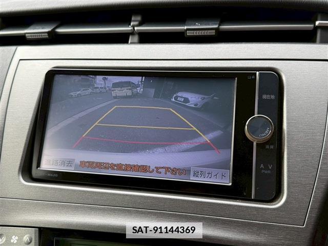 Toyota PRIUS 2012-07 7815421-5