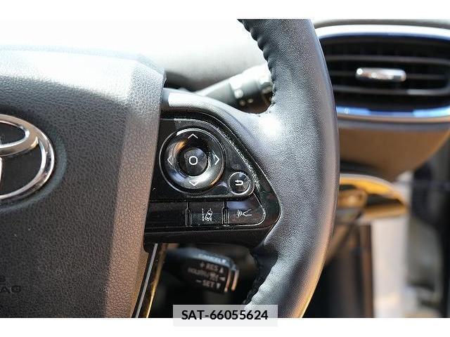 Toyota PRIUS 2019-03 7815768-15