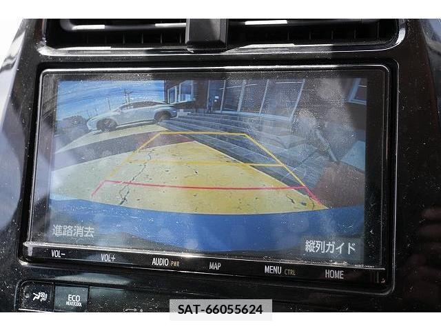 Toyota PRIUS 2019-03 7815768-2