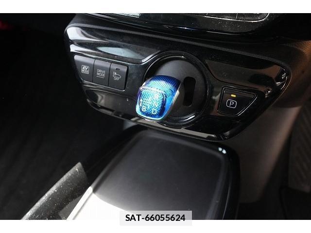 Toyota PRIUS 2019-03 7815768-5