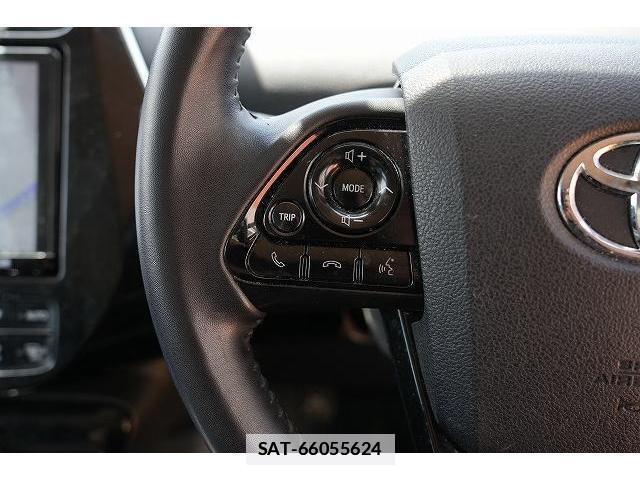 Toyota PRIUS 2019-03 7815768-7