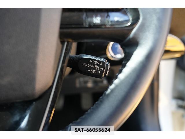 Toyota PRIUS 2019-03 7815768-9