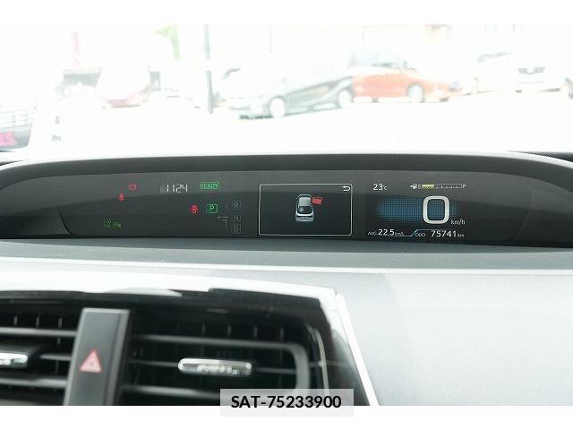 Toyota PRIUS 2019-07 7815791-11