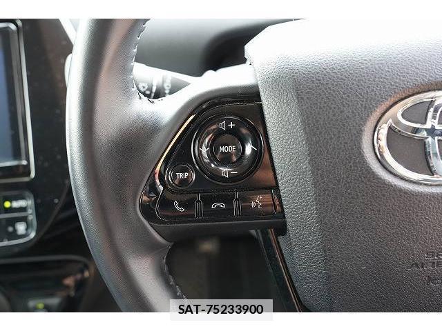 Toyota PRIUS 2019-07 7815791-17