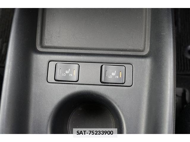 Toyota PRIUS 2019-07 7815791-5
