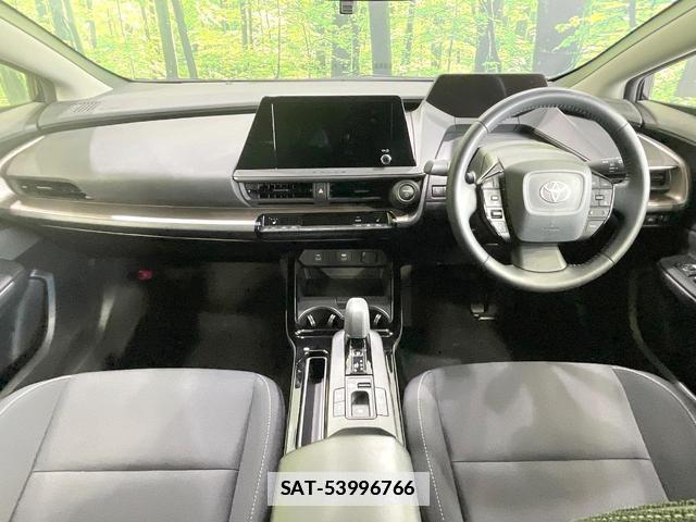 Toyota PRIUS 2023-10 7815945-1