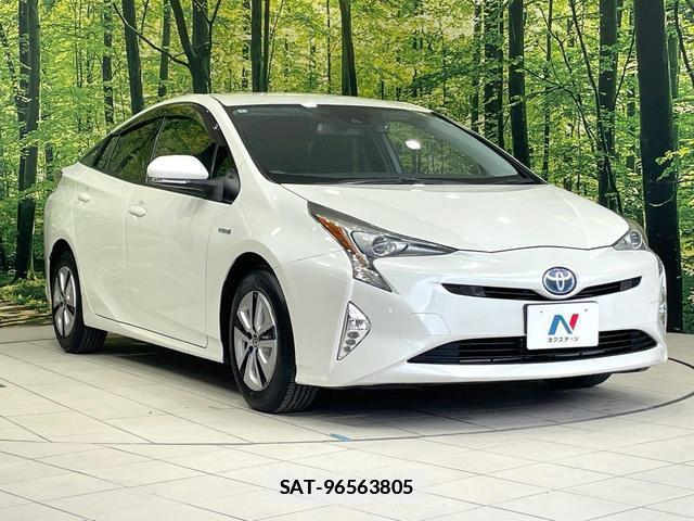 Toyota PRIUS 2016-08 7815983-15