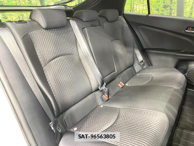 Toyota PRIUS 2016-08 7815983-8