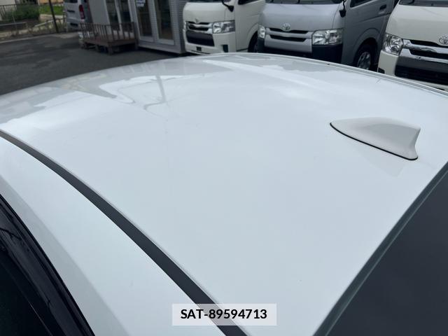 Toyota PRIUS 2023-11 7816107-10