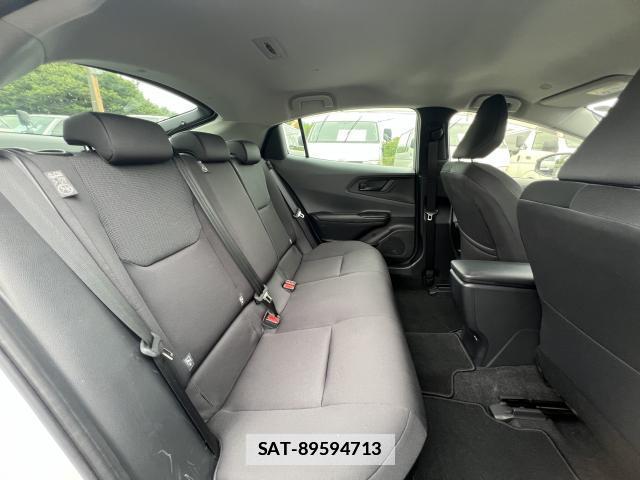 Toyota PRIUS 2023-11 7816107-14