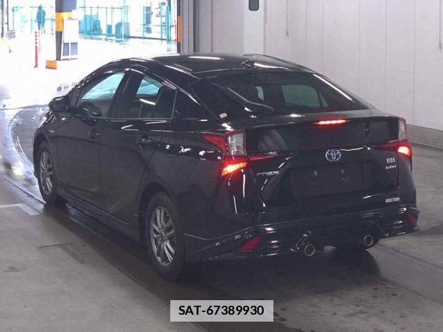 Toyota PRIUS 2019-07 7816127-1