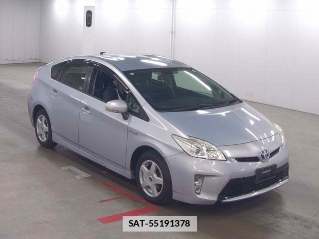 Toyota PRIUS 2013-05 7816128-0