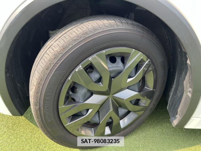 Toyota PRIUS 2023-10 7816445-15