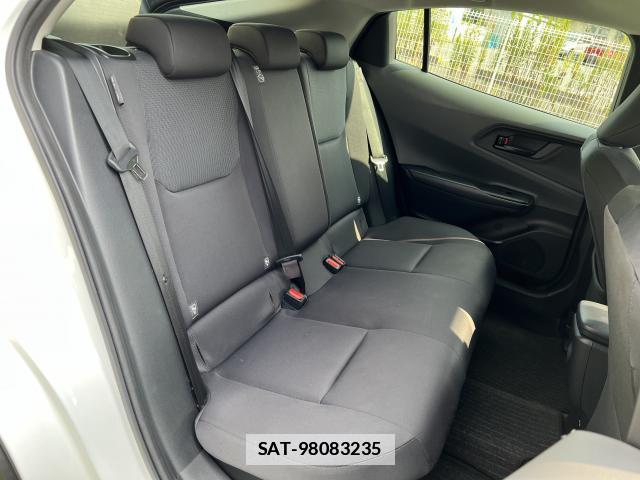 Toyota PRIUS 2023-10 7816445-5
