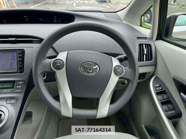 Toyota PRIUS 2009-10 7816475-11