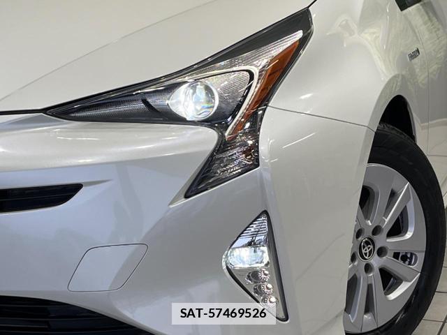 Toyota PRIUS 2016-01 7816751-11