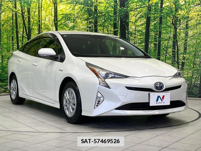 Toyota PRIUS 2016-01 7816751-15