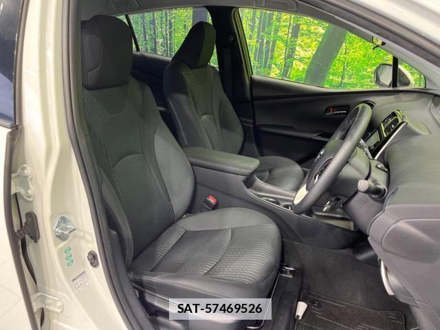 Toyota PRIUS 2016-01 7816751-7