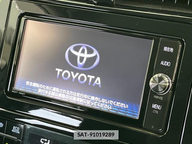 Toyota PRIUS 2017-06 7816756-2