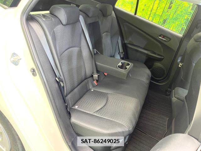 Toyota PRIUS 2017-06 7818102-8