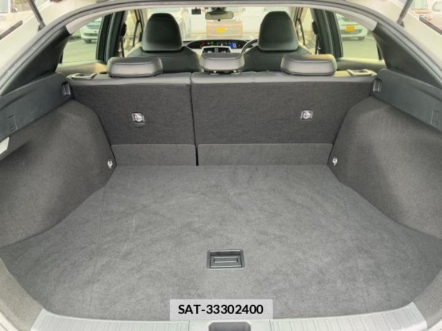Toyota PRIUS 2020-03 7818155-7