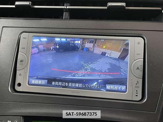 Toyota PRIUS 2013-05 7818345-4