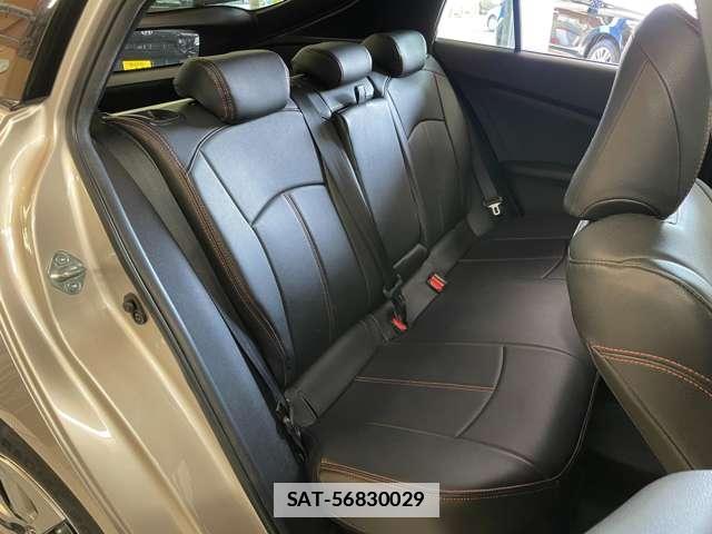 Toyota PRIUS 2016-05 7818348-15