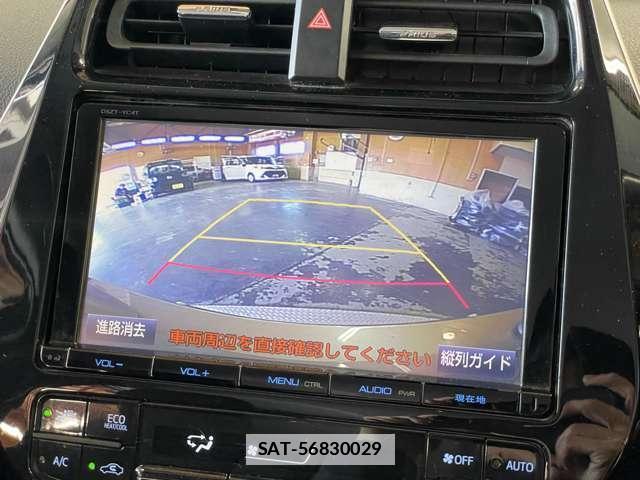 Toyota PRIUS 2016-05 7818348-5