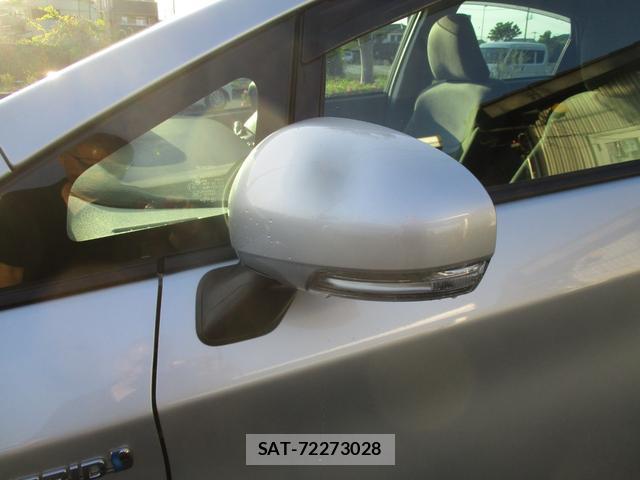 Toyota PRIUS 2010-05 7818595-10