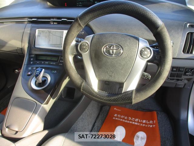 Toyota PRIUS 2010-05 7818595-2