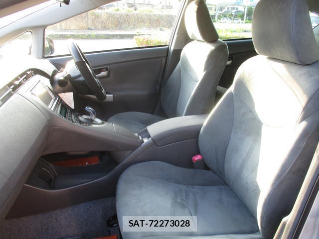 Toyota PRIUS 2010-05 7818595-5