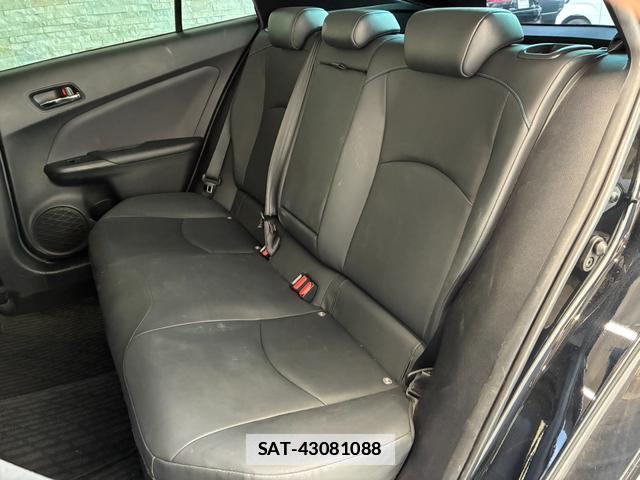 Toyota PRIUS 2021-06 7818928-10