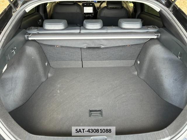 Toyota PRIUS 2021-06 7818928-11
