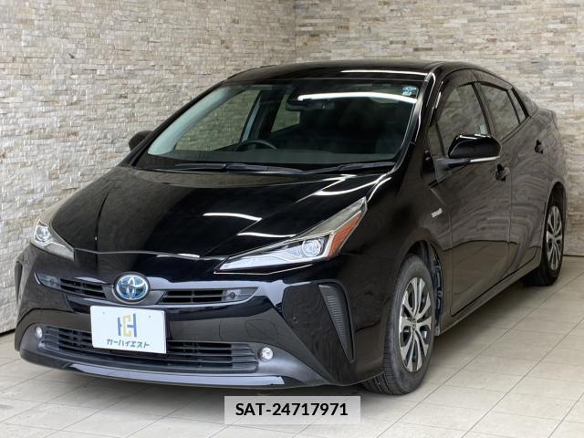 Toyota PRIUS 2019-03 7818939-1