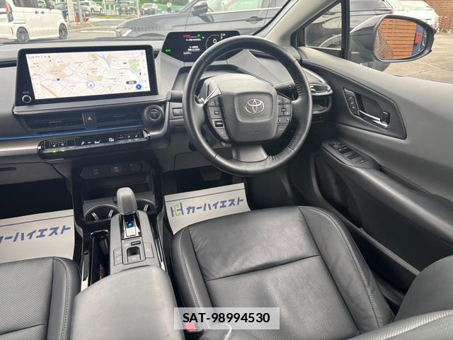 Toyota PRIUS 2023-07 7818951-19