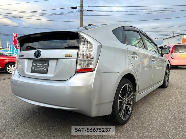 Toyota PRIUS 2010-09 7819036-10
