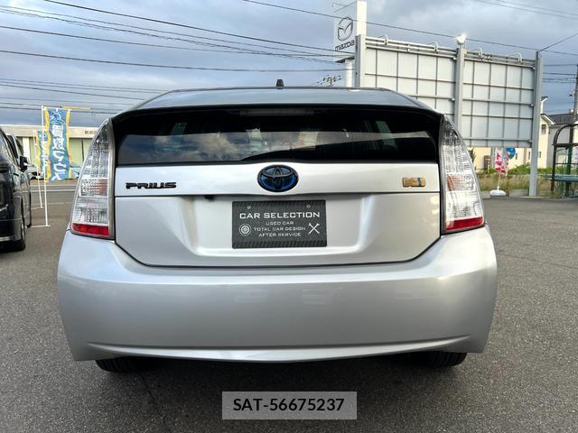 Toyota PRIUS 2010-09 7819036-9