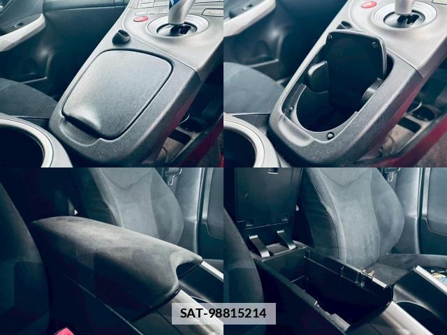 Toyota PRIUS 2012-03 7819177-12