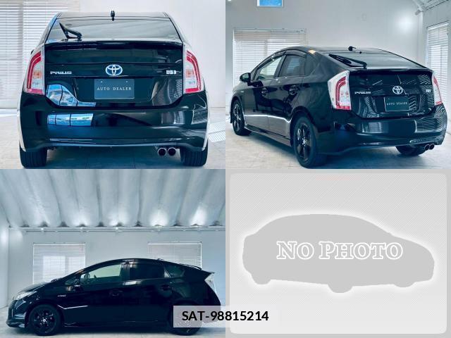 Toyota PRIUS 2012-03 7819177-4