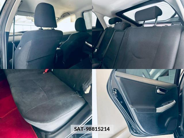 Toyota PRIUS 2012-03 7819177-8