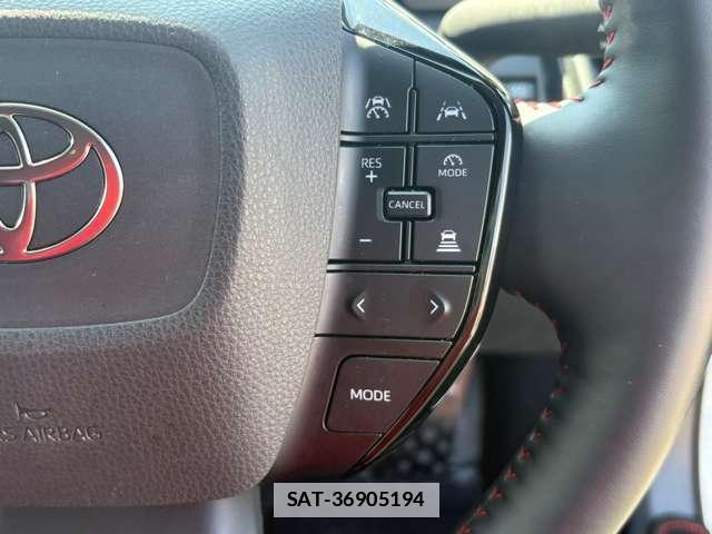 Toyota PRIUS 2024-04 7819245-15