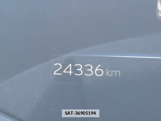 Toyota PRIUS 2024-04 7819245-18