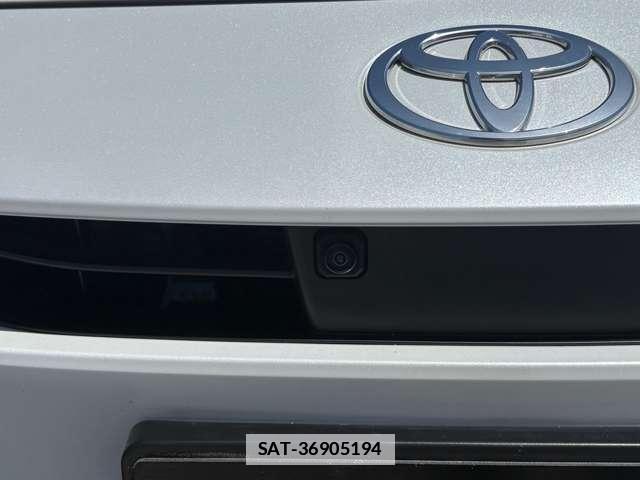 Toyota PRIUS 2024-04 7819245-2