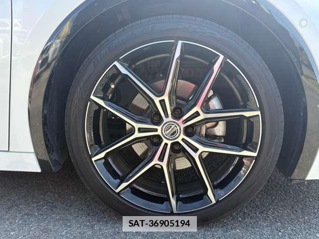 Toyota PRIUS 2024-04 7819245-5